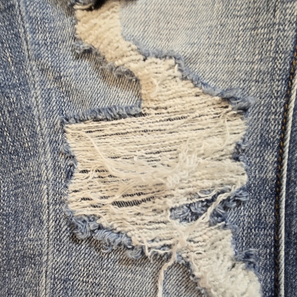 L'AGENCE Light Blue Straight Leg Jeans Distressed with Raw Hem Sz 25 - Picture 6 of 12